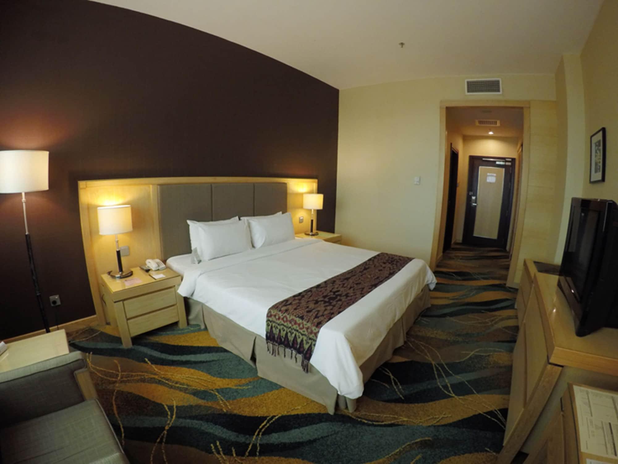 Imperial Palace Hotel Miri Eksteriør bilde