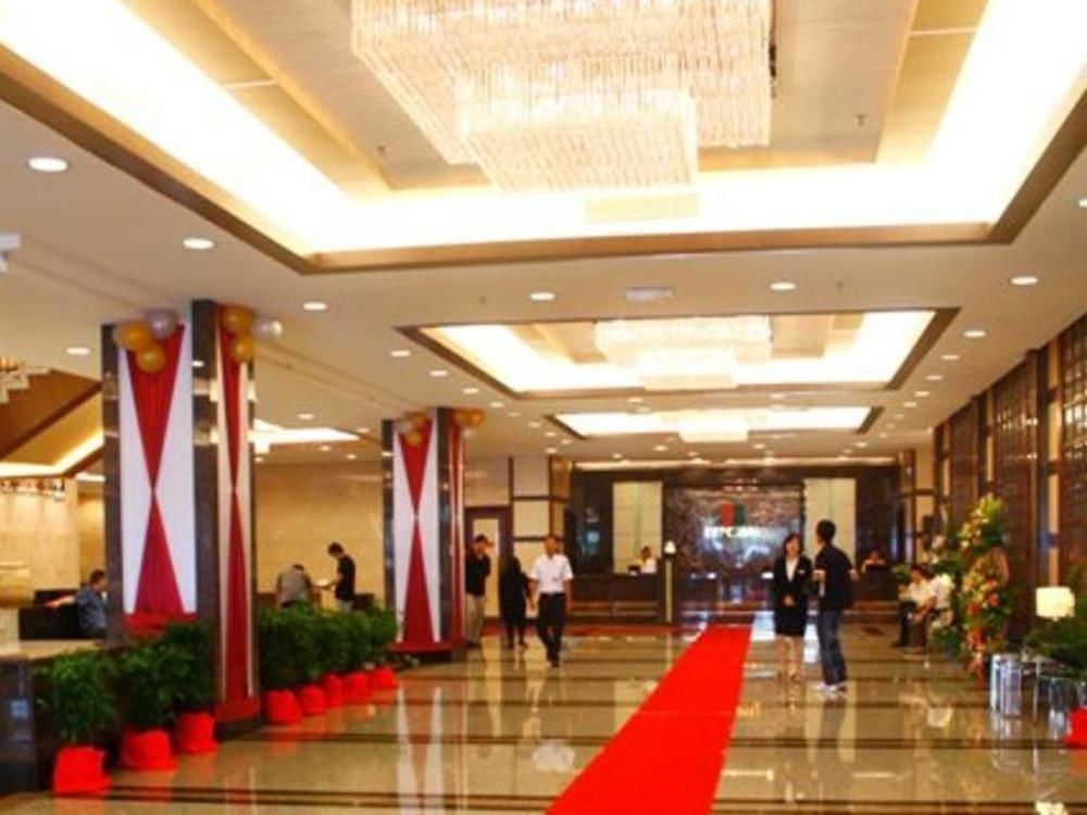 Imperial Palace Hotel Miri Eksteriør bilde