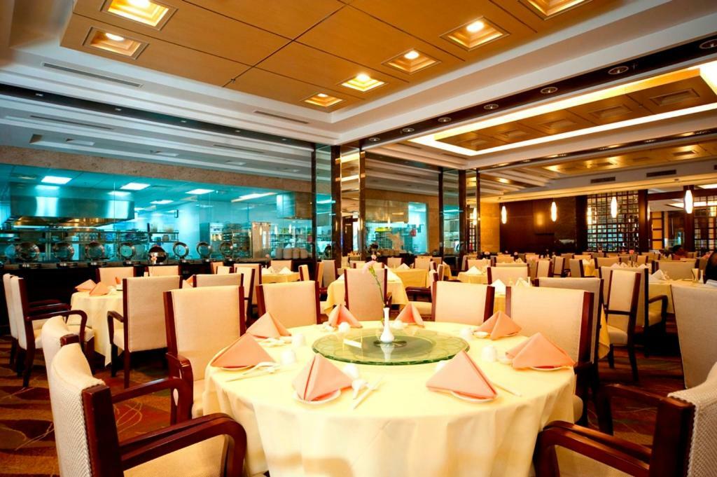 Imperial Palace Hotel Miri Eksteriør bilde